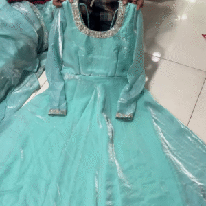 Women Regular Zardozi Kurta with Trousers & With Dupatta