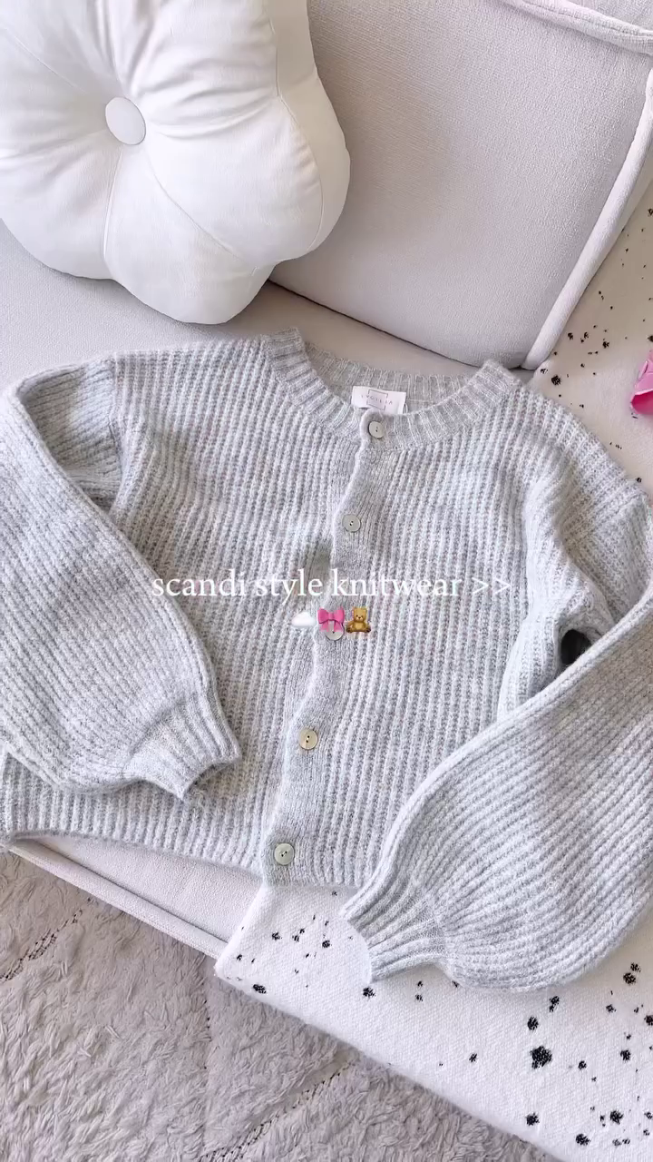 Scandi-Style Knitwear Stack 🧶 Ribbed Cardigans & Striped Sweaters – Pink, Grey, Navy & More - Image 4