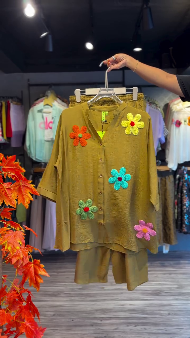 Crochet Bloom Co-ord in Mustard Yellow