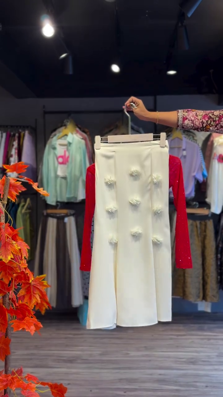 Ruched Glitter Top in Crimson & Pleated Skirt in Cream - Image 2