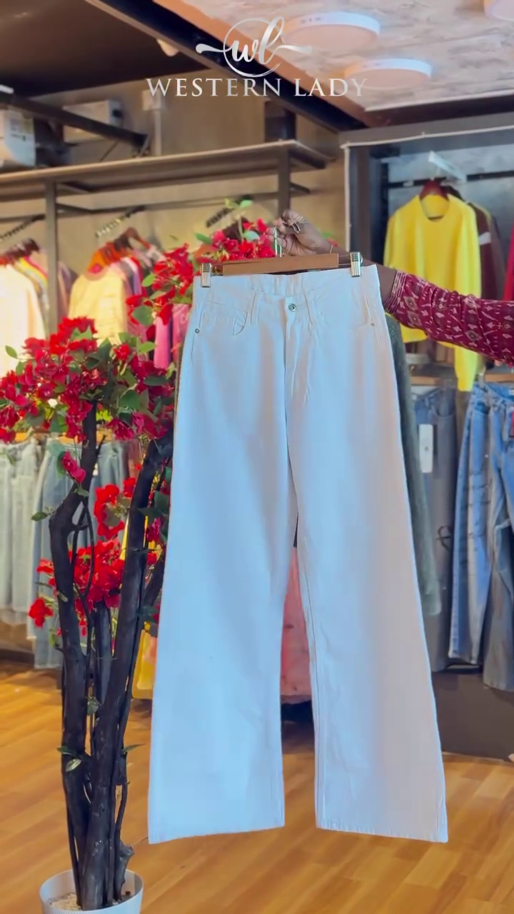 Knotted Sweater in Moss & Wide-Leg Pants in White - Image 2