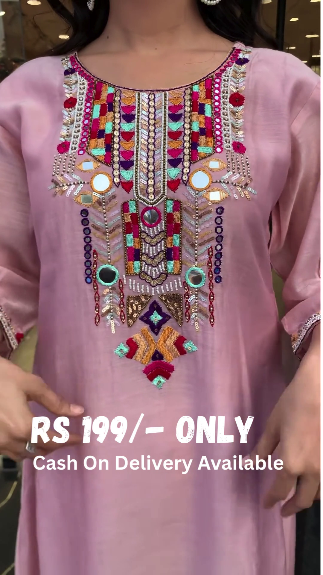 Blush Pink Mirror-Embroidered Suit – A Chic Ethnic Delight - Image 2