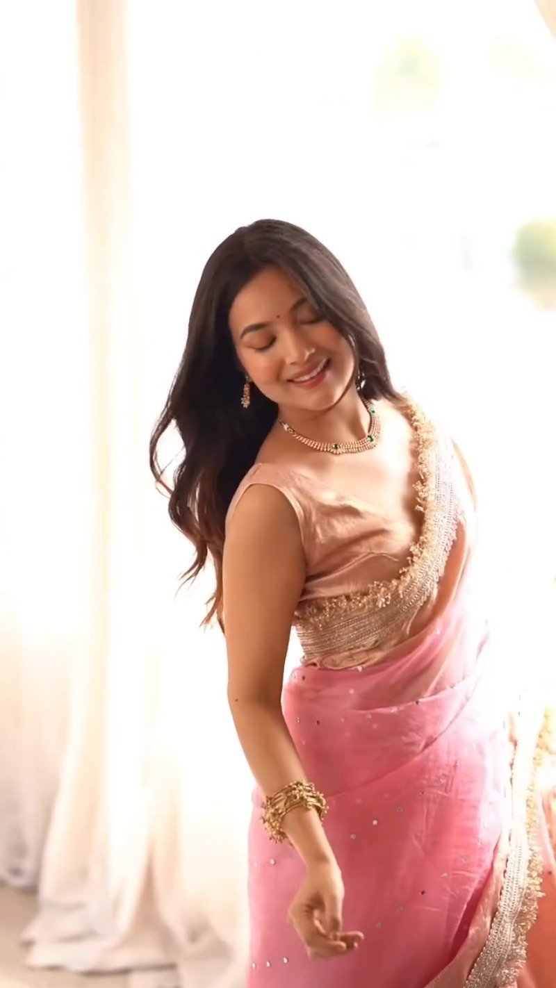 Blush Pink Embellished Organza Saree β A Classic Draped Elegance - Image 2