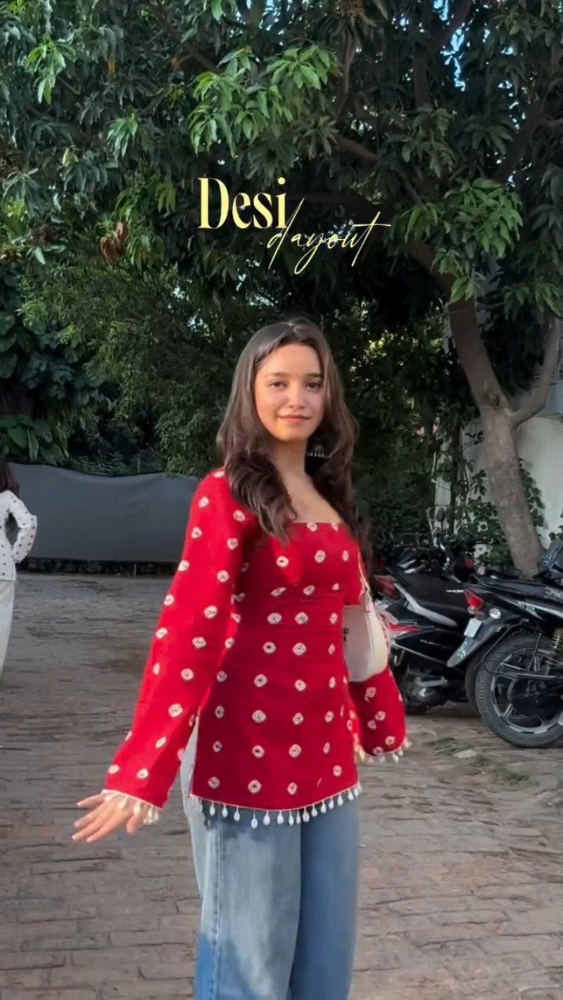 Crimson Bandhani Print Bell-Sleeved Kurti with Shell Trims - Image 4