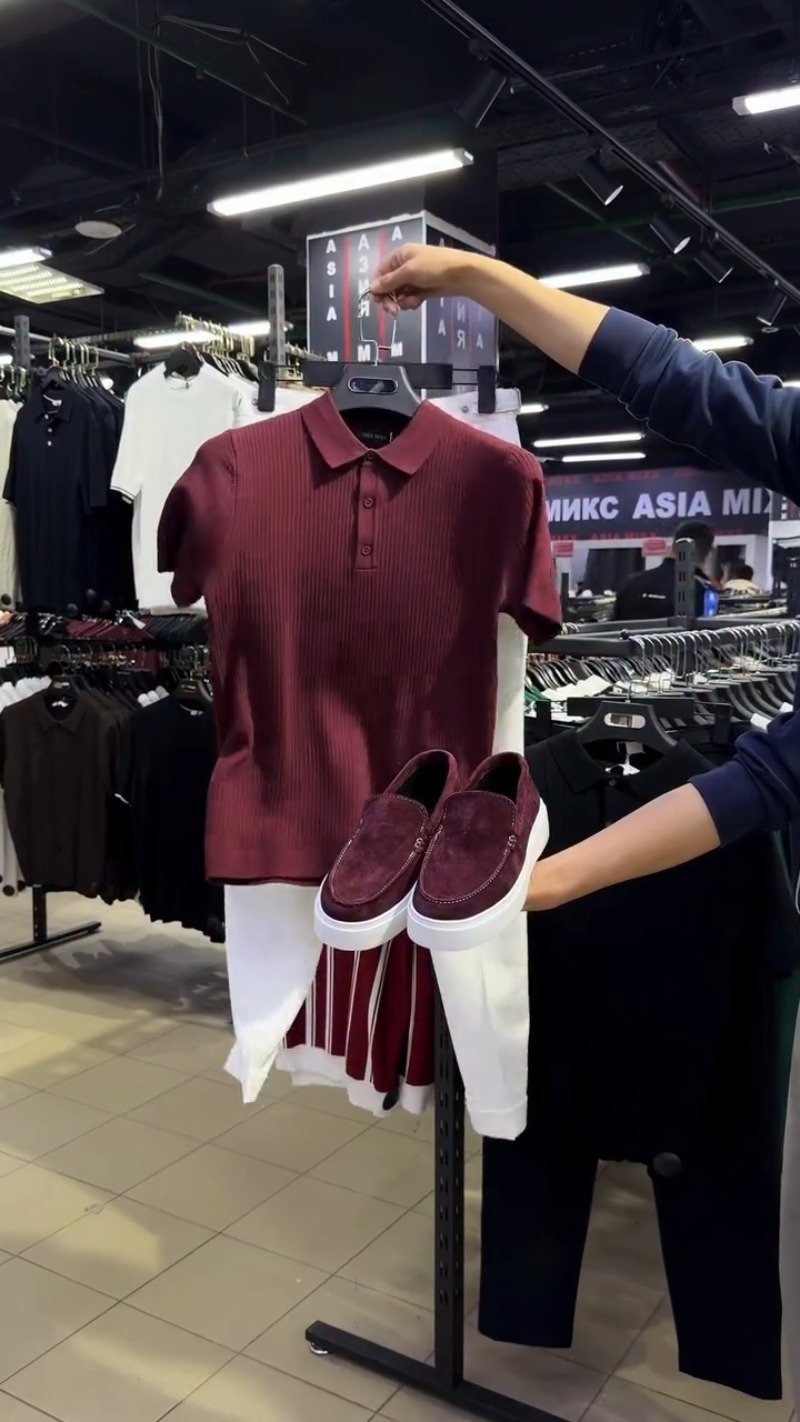 Sophisticated Ribbed Polo & Slip-On Ensemble โ Available in Maroon & White