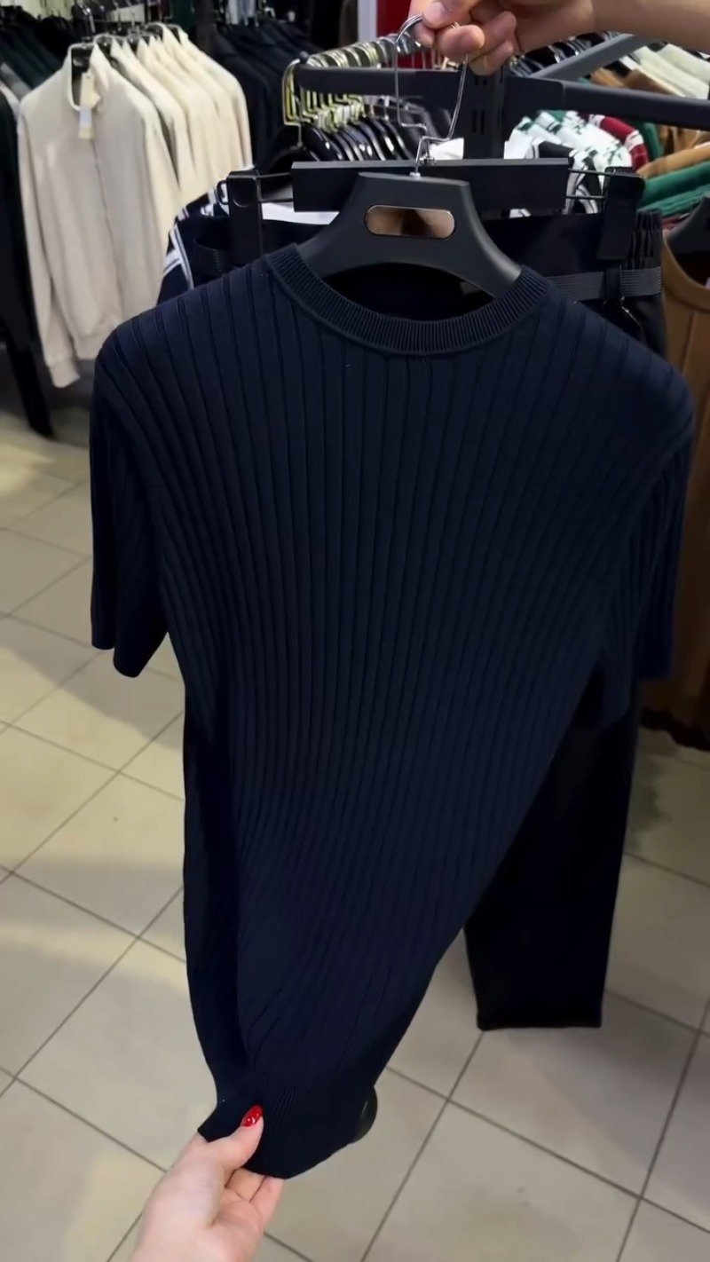 Minimalist Ribbed Knit Ensemble โ Available in Burgundy, White, & Navy - Image 4