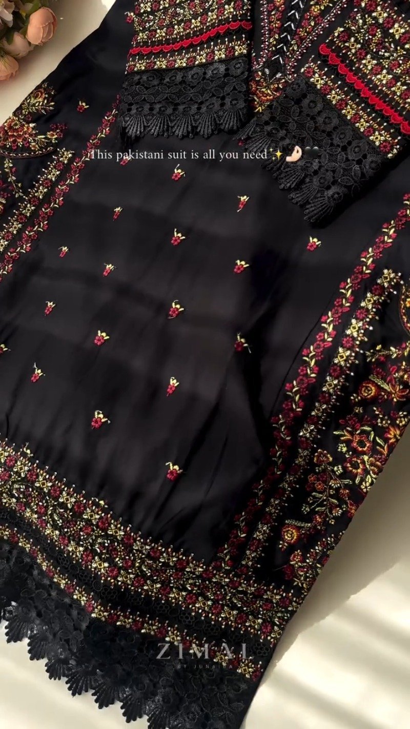 Midnight Noir Embroidered Ethnic Kurta Set - Image 4