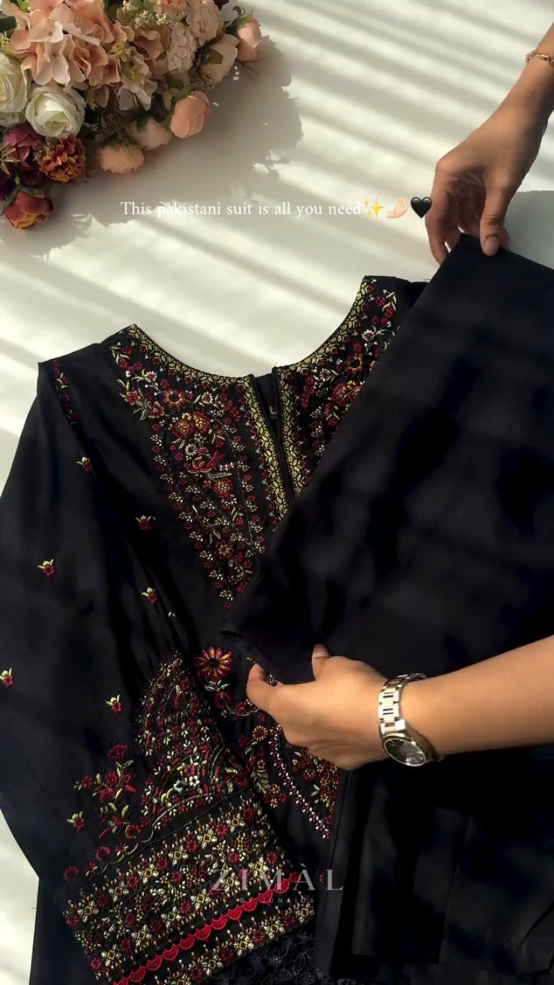 Midnight Noir Embroidered Ethnic Kurta Set - Image 5