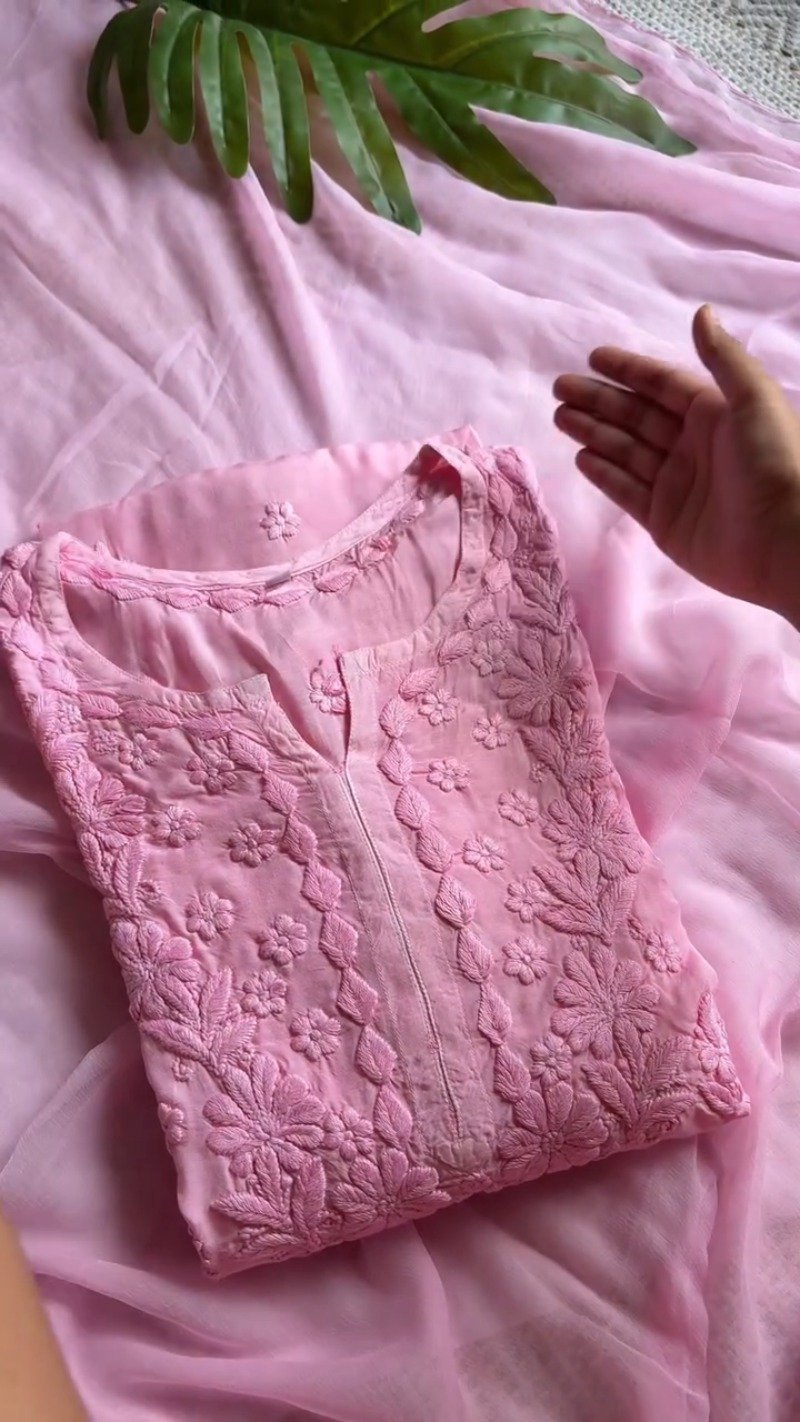 Blush Pink Hand-Embroidered Chikan Kurta Set – Timeless Elegance in Pastel