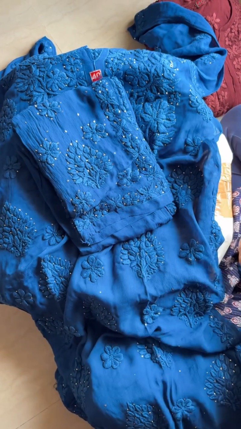 Exquisite Lucknowi Chikankari Embellished Kurta Set β Available in Royal Blue & Deep Maroon - Image 4