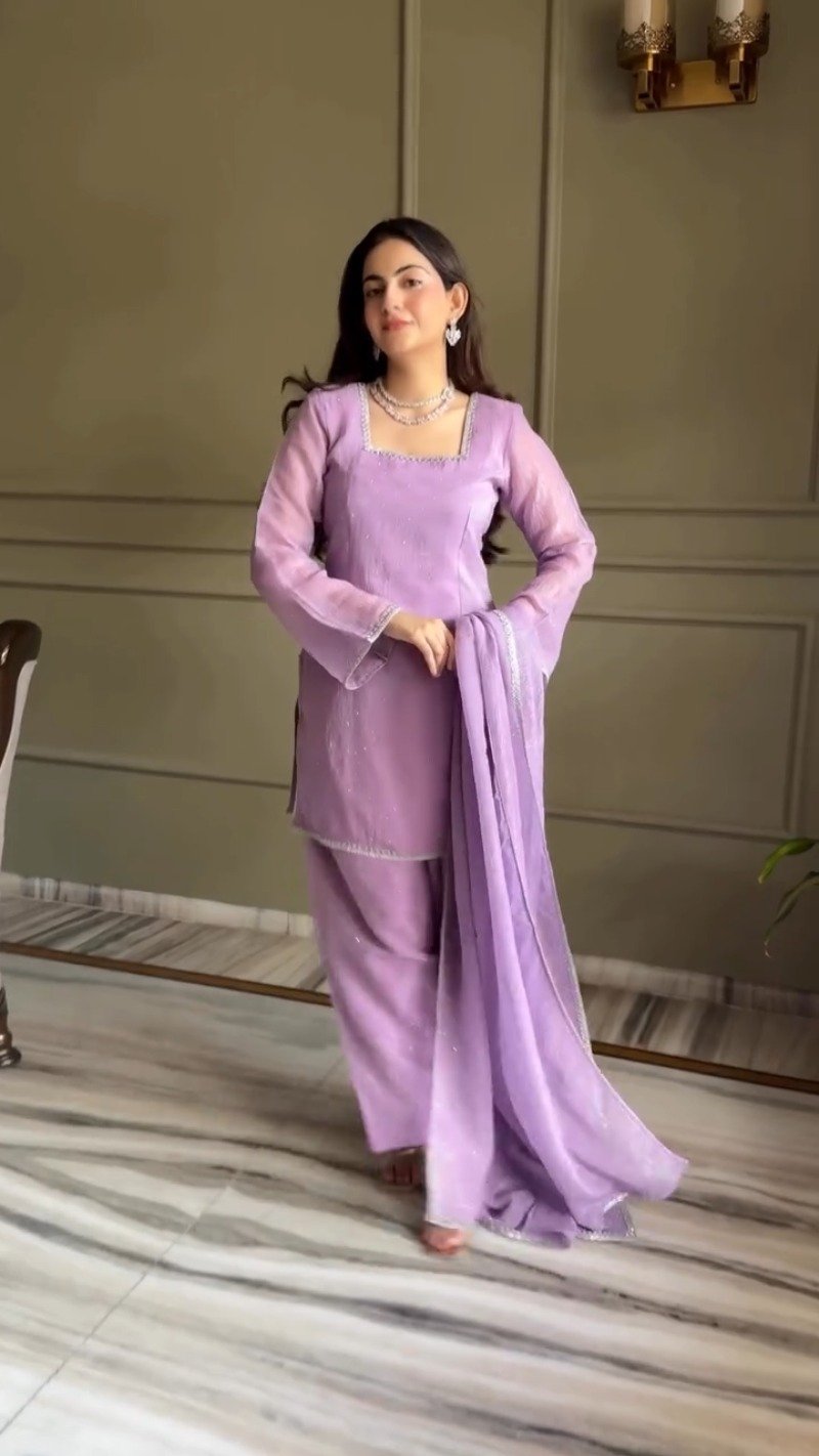 Minimalist Embellished Kurta Set โ Available in Serene Aqua & Pastel Lilac