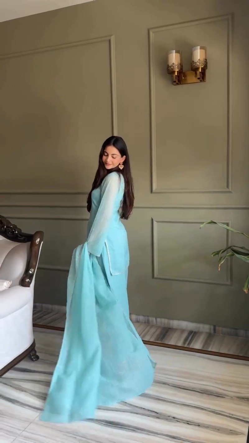 Minimalist Embellished Kurta Set โ Available in Serene Aqua & Pastel Lilac - Image 7