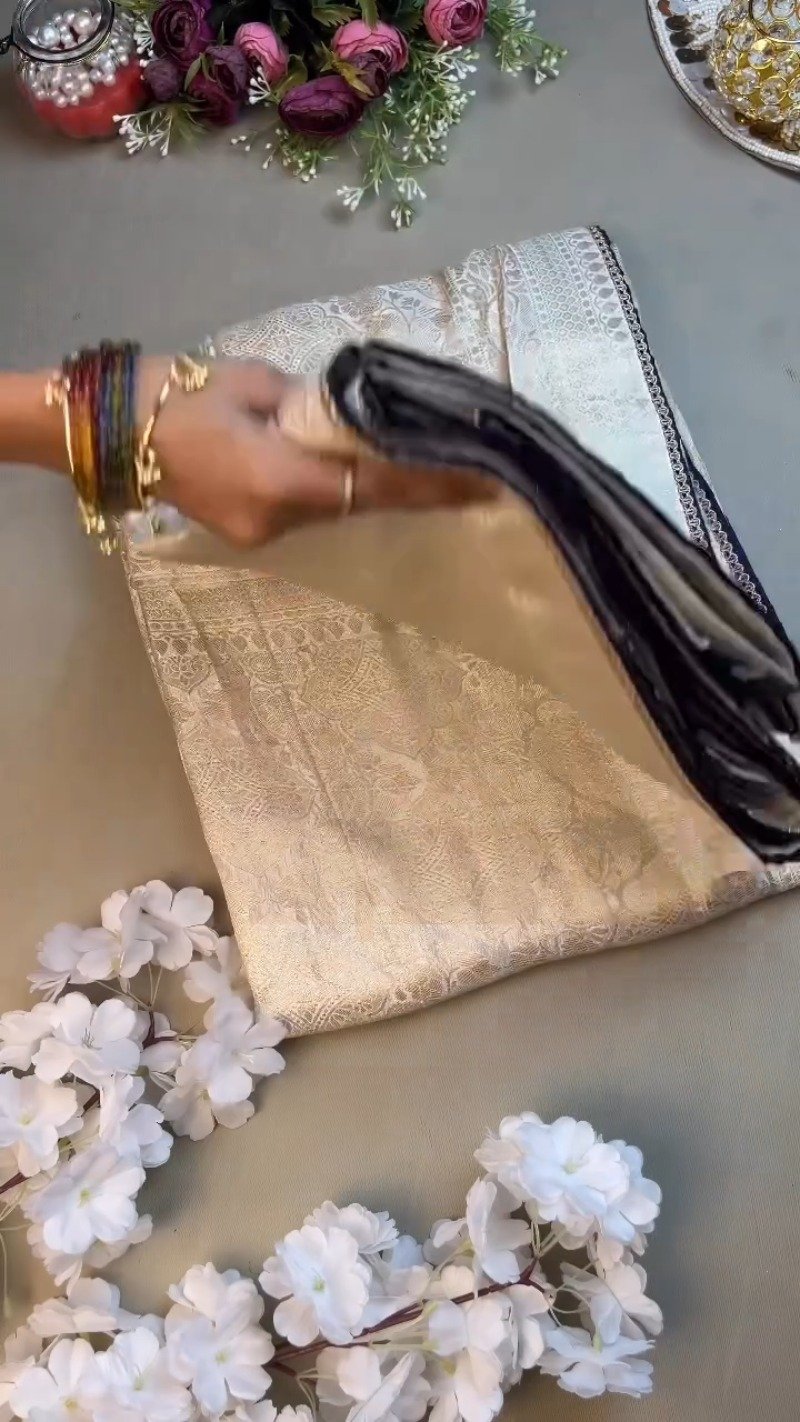 Royal Purple Floral Embroidered Silk Blouse & Off-White Kanjeevaram Saree Set - Image 3