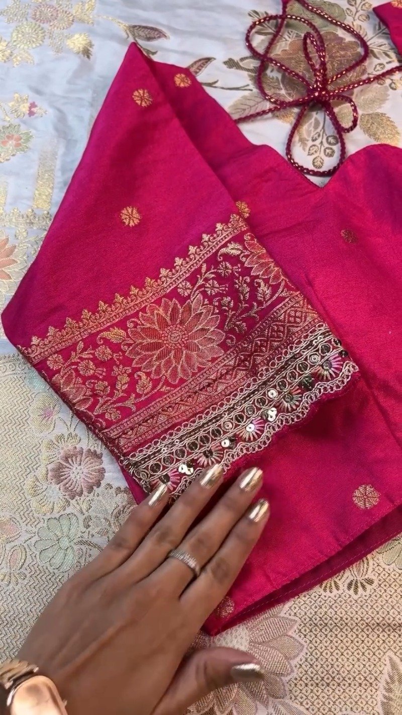 Regal White and Fuchsia Silk Brocade Saree with Hand-Embroidered Blouse - Image 7