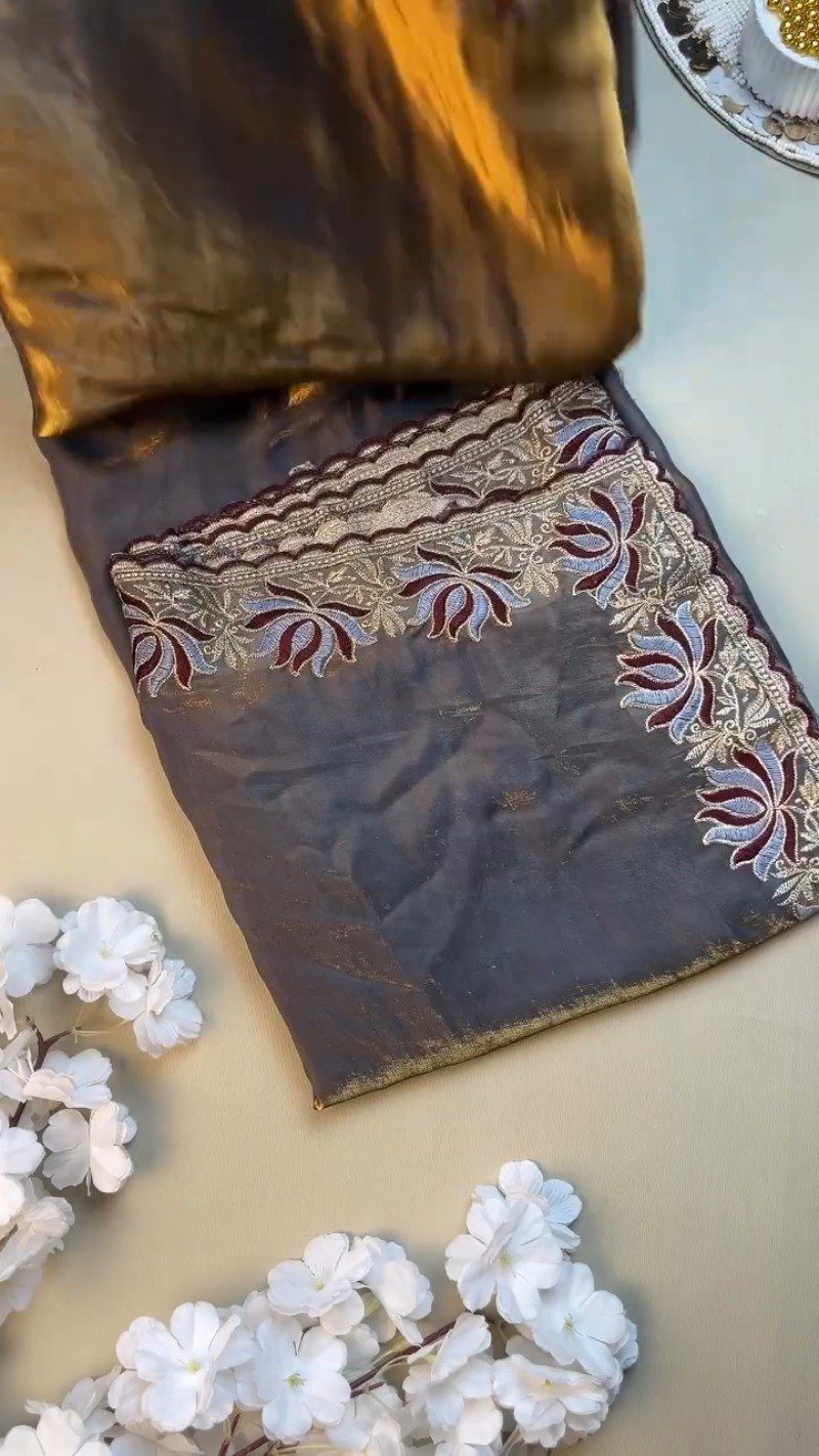Royal Maroon & Slate Grey Embroidered Saree Set β Available in Maroon & Slate Grey - Image 4