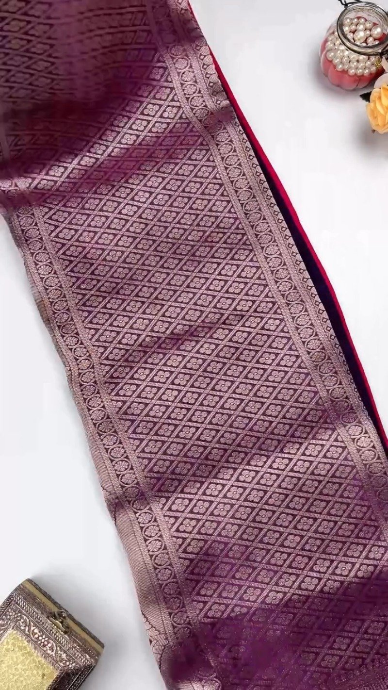 Royal Velvet & Silk Zari Woven Saree Ensemble β Available in Crimson & Deep Violet - Image 4