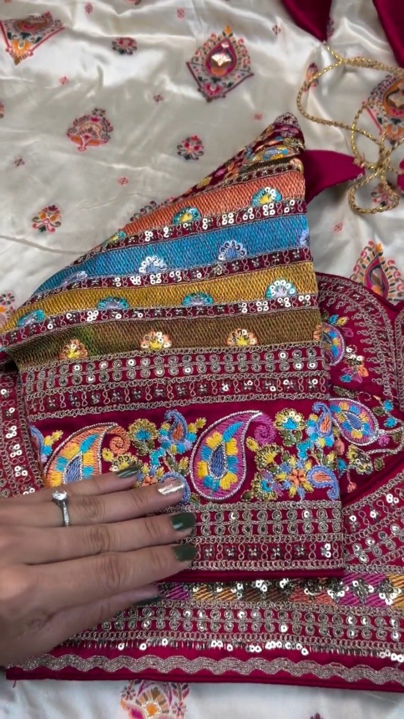 Opulent Festive Lehenga Set with Intricate Mirror Work β Available in Traditional Crimson & Pure Ivory - Image 8