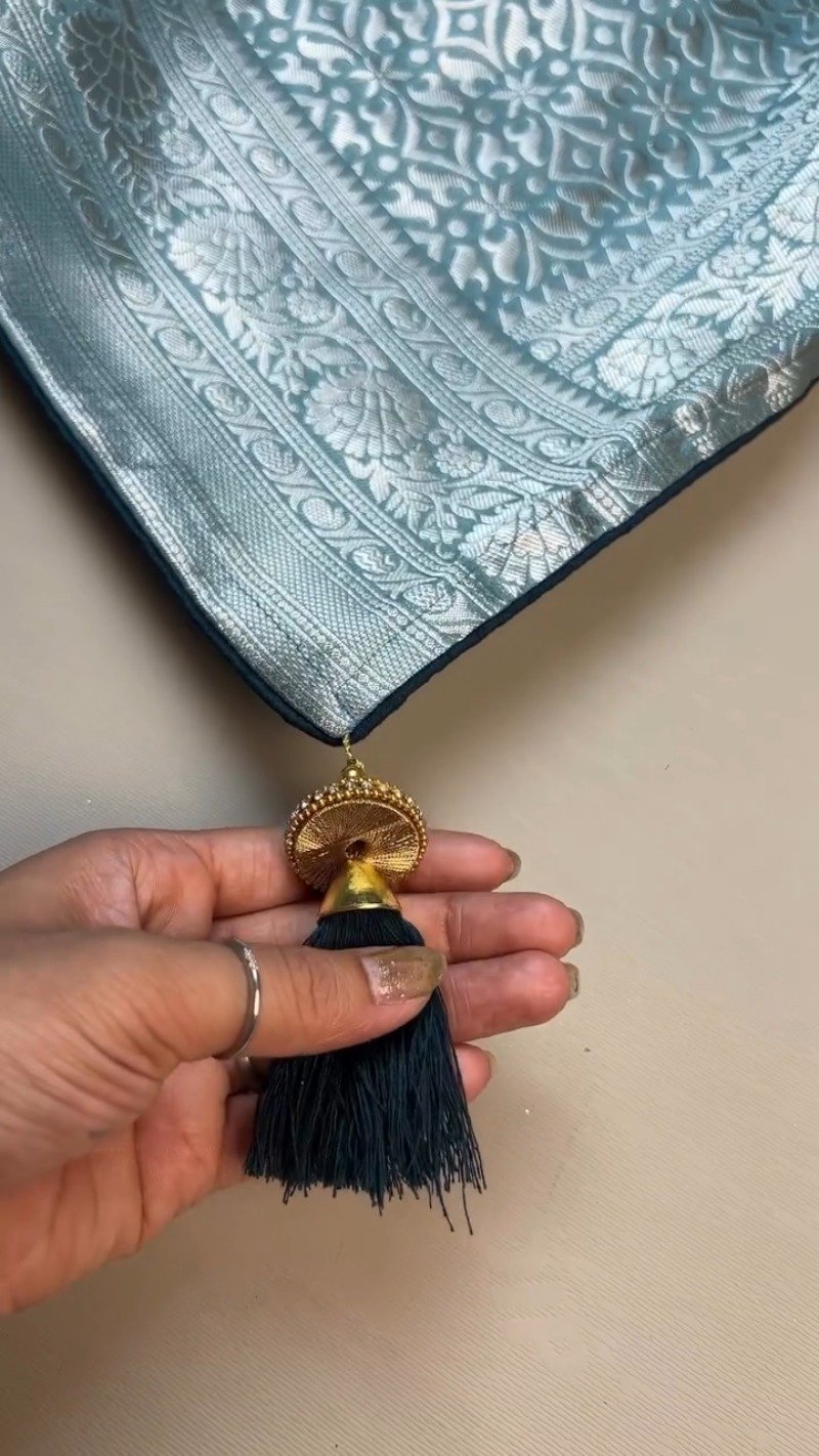 Ethereal Sky Blue Banarasi Silk Saree with Hand-Embroidered Midnight Blue Blouse - Image 5