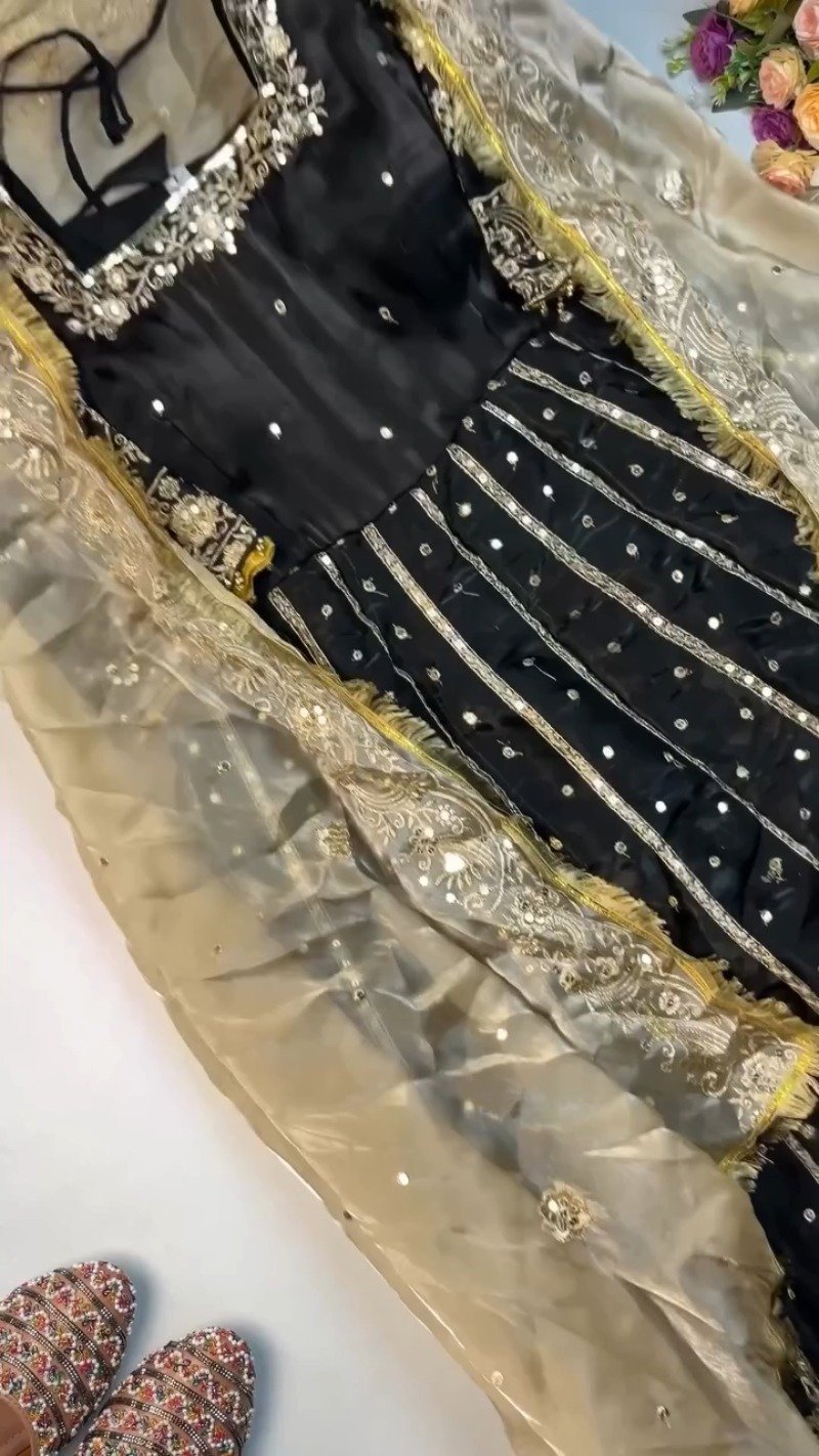 Regal Embroidered Silk Kurta & Dupatta Ensemble β Available in Burgundy & Midnight Black - Image 3