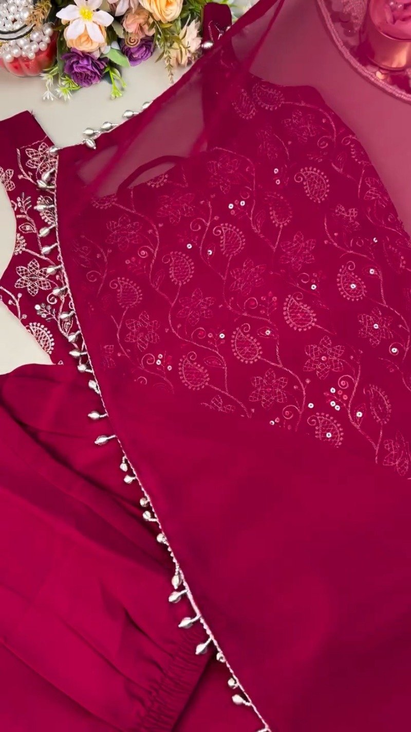 Deep Magenta Floral Thread-Work Kurta Set with Intricate Back Lace-Up Detailing - Image 4