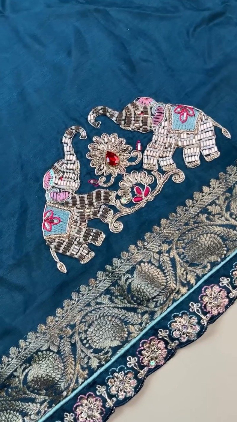 Royal Elephant Motif Embroidered Teal Blue Saree with Sky Blue Blouse β Single Colour Variant - Image 4