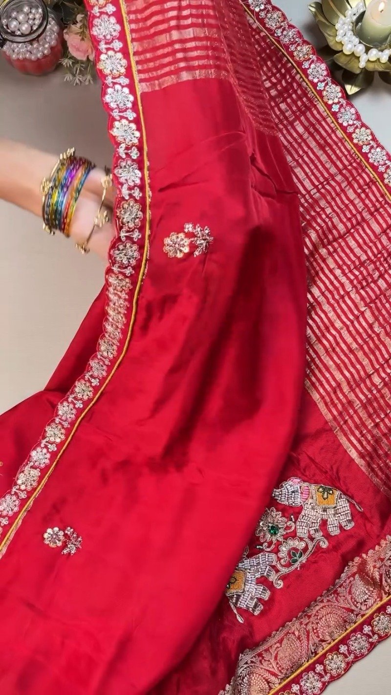 Regal Elephant Motif Handcrafted Saree with Contrast Blouse โ Available in Crimson Red & Sun-Kissed Yellow - Image 4