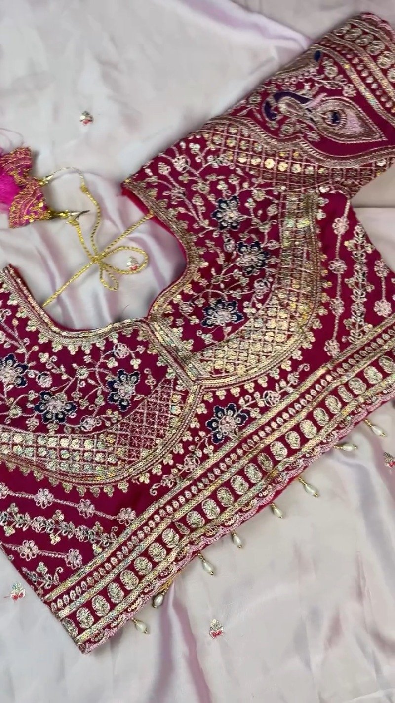 Royal Magenta & Pastel Lavender Embellished Silk Saree Set โ Available in Magenta & Lavender - Image 5