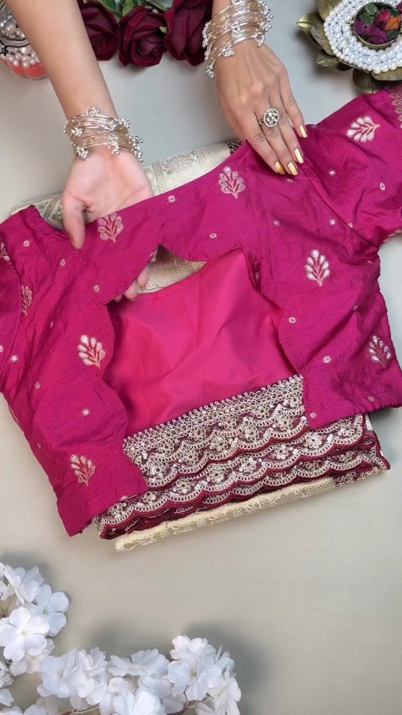 Ivory & Magenta Sequined Banarasi Silk Saree Ensemble - Image 3